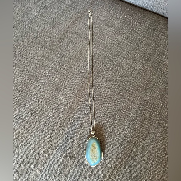 Blue Stone Pendant - Picture 3 of 7